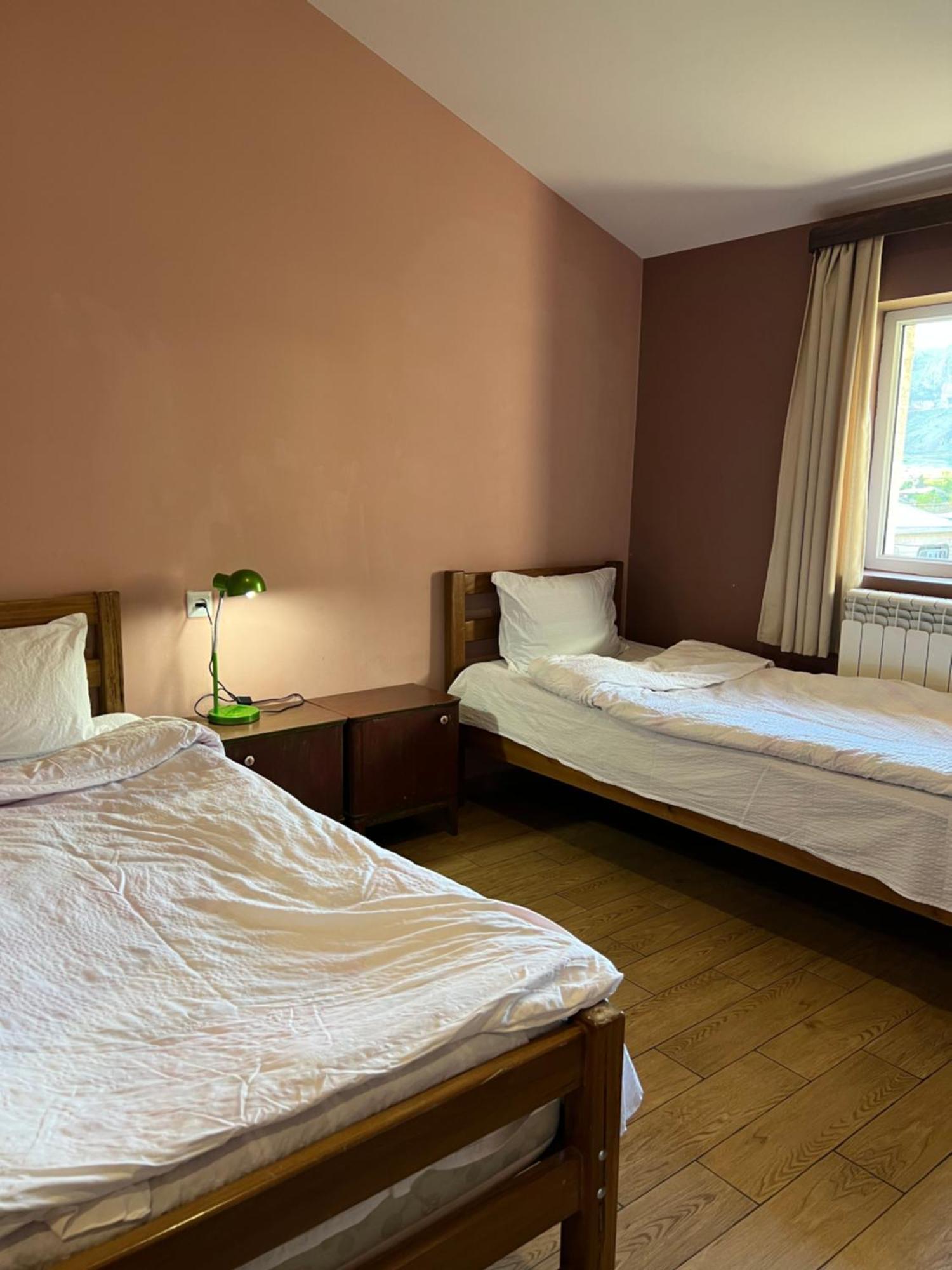 Guest House 15 Kazbegi Luaran gambar