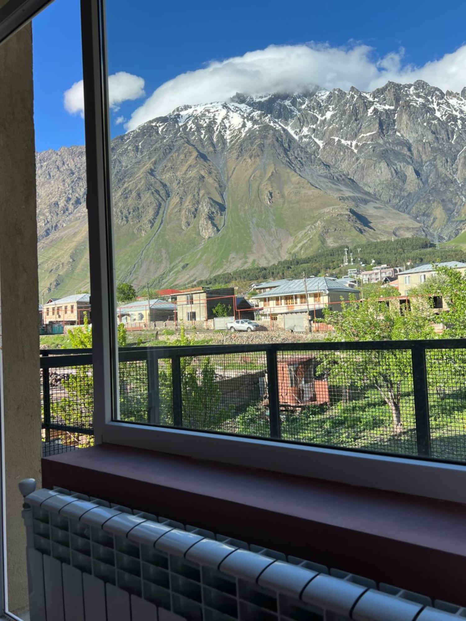 Guest House 15 Kazbegi Luaran gambar